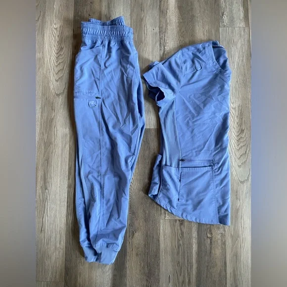 SOLD | DICKIES scrub set - Picture 1 of 8